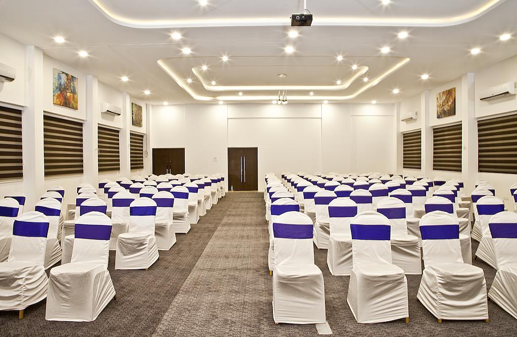 อ็อคเทฟ โฮเต็ล แอนด์ สปา - ซาร์จาปุระ Hotel บังกาลอร์ ภายนอก รูปภาพ