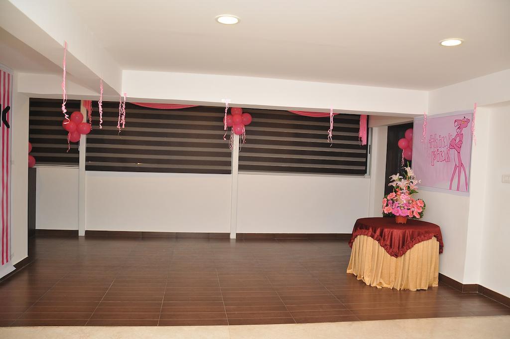 อ็อคเทฟ โฮเต็ล แอนด์ สปา - ซาร์จาปุระ Hotel บังกาลอร์ ภายนอก รูปภาพ
